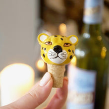 Load image into Gallery viewer, Leopard Bottle Stopper

