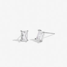 Load image into Gallery viewer, LOVE FROM YOUR LITTLE ONES  LOVE YOU LOTS MUM  Silver Plated  Stud Earrings
