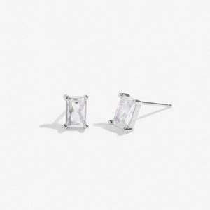 LOVE FROM YOUR LITTLE ONES  LOVE YOU LOTS MUM  Silver Plated  Stud Earrings