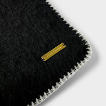 Load image into Gallery viewer, WHIPSTITCH SCARF Black