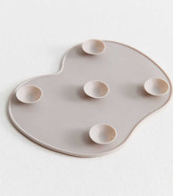 Load image into Gallery viewer, DC Silicone Make-Up Brush Cleaning Pad