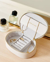 Load image into Gallery viewer, OVAL JEWELLERY BOX Off White 9.5cm x 17cm x 6cm