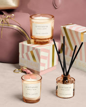 Load image into Gallery viewer, MINI VOTIVE AND MINI REED DIFFUSER GIFT SET HAPPY BIRTHDAY Peach Rose and Sweet Mandarin 12.7cm
