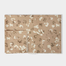 Load image into Gallery viewer, PRINTED SCARF  BLOSSOM PRINT  Mink
