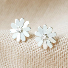 Load image into Gallery viewer, Daisy Stud Earrings in Silver