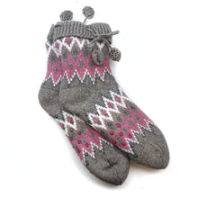 Load image into Gallery viewer, GREY  PINK DIAMOND KNIT RECYCLED BLEND COSY LINED SLIPPER SOCKS
