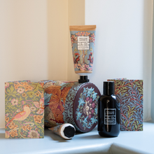 Load image into Gallery viewer, Oak &amp; Willow Bathing Gift Tin (Hand &amp; Body Cream 50ml, Body Wash 100ml, Body Scrub 30ml &amp; 3 Greeting Cards)
