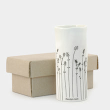 Load image into Gallery viewer, Porcelain vase-Handpicked
