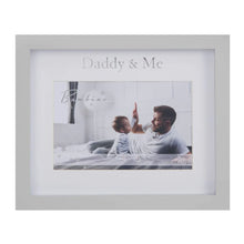 Load image into Gallery viewer, Bambino Daddy &amp; Me Frame 6&quot; x 4&quot; in Lidded Gift Box
