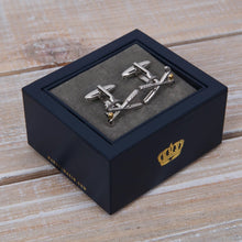 Load image into Gallery viewer, Pair of Cufflinks - Golf Clubs
