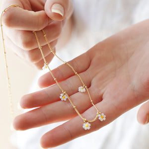 Beaded Daisy Satellite Chain Necklace in Gold