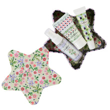 Load image into Gallery viewer, Cath Kidston  Roots &amp; Raindrops Feel Like a Star Tin (Body Wash 30ml, Body Spray 30ml, Lip Balm 10ml)
