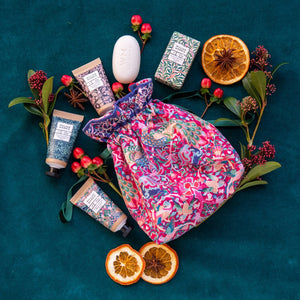 William Morris At Home Peacock & Bird Velvet Hand Care Pouch (Assorted Hand Creams 3x30ml, Guest Soap 50g)