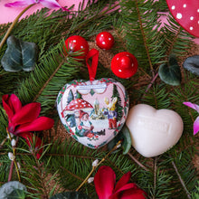 Load image into Gallery viewer, Nathalie Lete Christmas  Scented Soap in Heart Shaped Tin 90g
