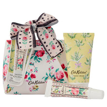 Load image into Gallery viewer, CK Wild Flowers Wild Women-Mini Hand &amp; Lip Bag (Hand Cream 50ml, Lip Balm 10ml)
