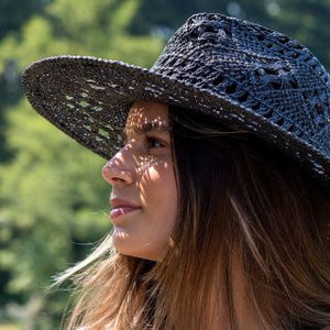 BLACK PAPER STRAW WOVEN SUMMER HAT