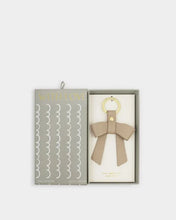 Load image into Gallery viewer, BOXED BOW KEYRING  YOU MAKE MY LIFE BOW-TIFUL Raspberry Pink  9.5cm x 7.3cm
