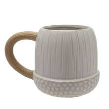 Load image into Gallery viewer, Country Living Acorn Mug
