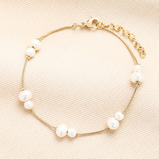 Pearl Snake Chain Charm Bracelet in Gold