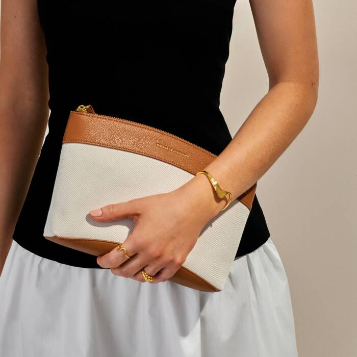 SIENA CANVAS WRISTLET CLUTCH Canvas Cognac