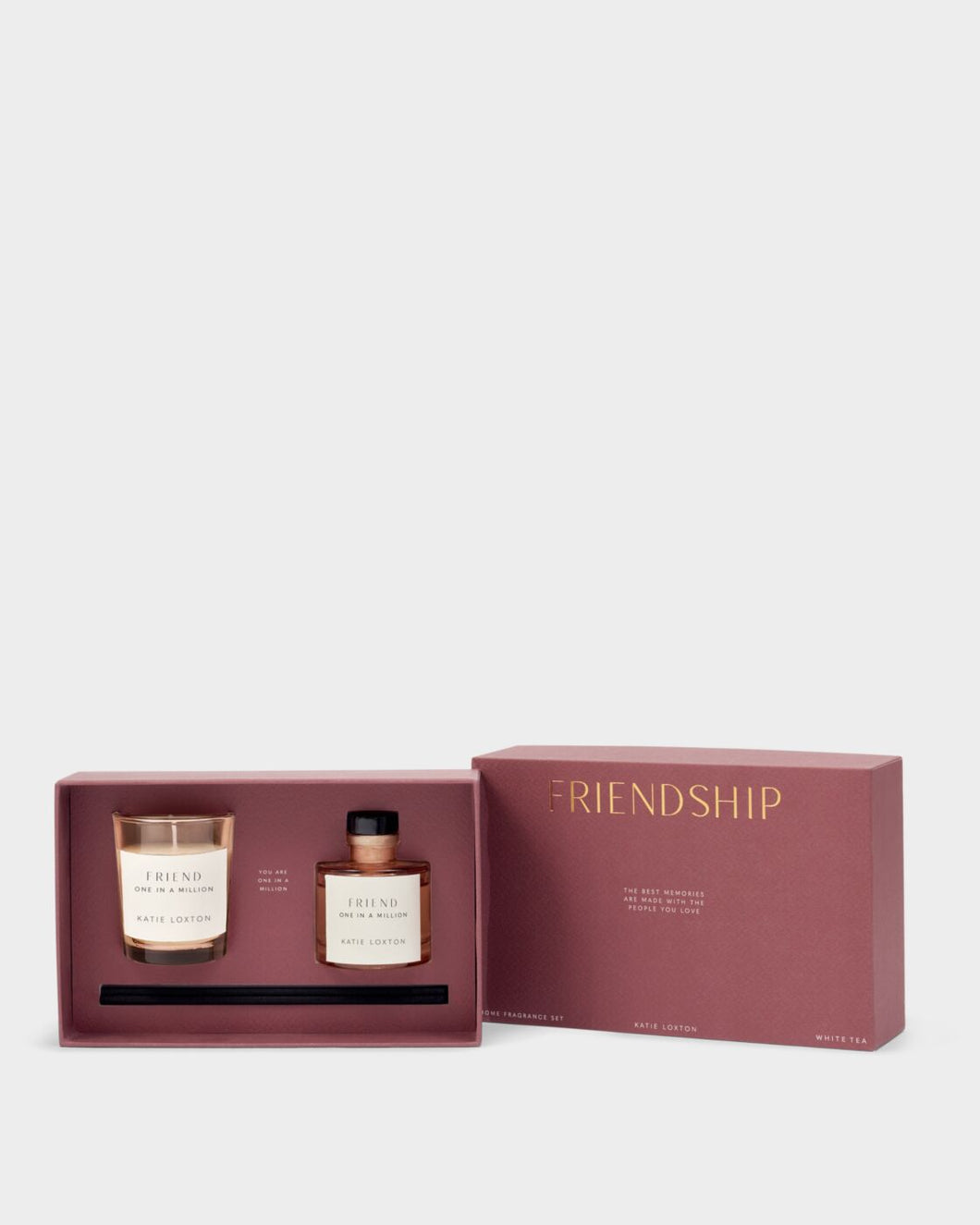 MINI VOTIVE AND MINI REED DIFFUSER GIFT SET FRIENDSHIP English Pear & White Tea 12.7cm x 19.7cm