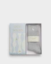 Load image into Gallery viewer, GIFT BOXED SOCKS  MOON  Powder Blue  One Size
