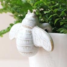 Load image into Gallery viewer, Bee Planter Hanger
