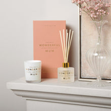 Load image into Gallery viewer, Mini Fragrance Set &#39;Every Day Is Wonderful Because I Have You As My Mum&#39; Peach Rose and Sweet Mandarin
