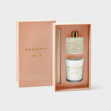 Load image into Gallery viewer, Mini Fragrance Set &#39;Every Day Is Wonderful Because I Have You As My Mum&#39; Peach Rose and Sweet Mandarin
