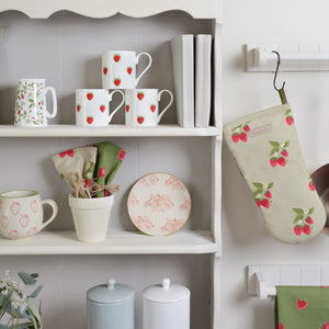 Mug - Stoneware - Patterned - Strawberries - Zebra Blush
