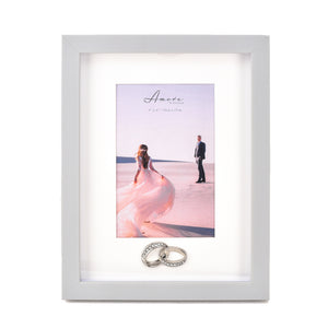 Amore Plastic Photo Frame with Rings Icon - 4" x 6" - Zebra Blush